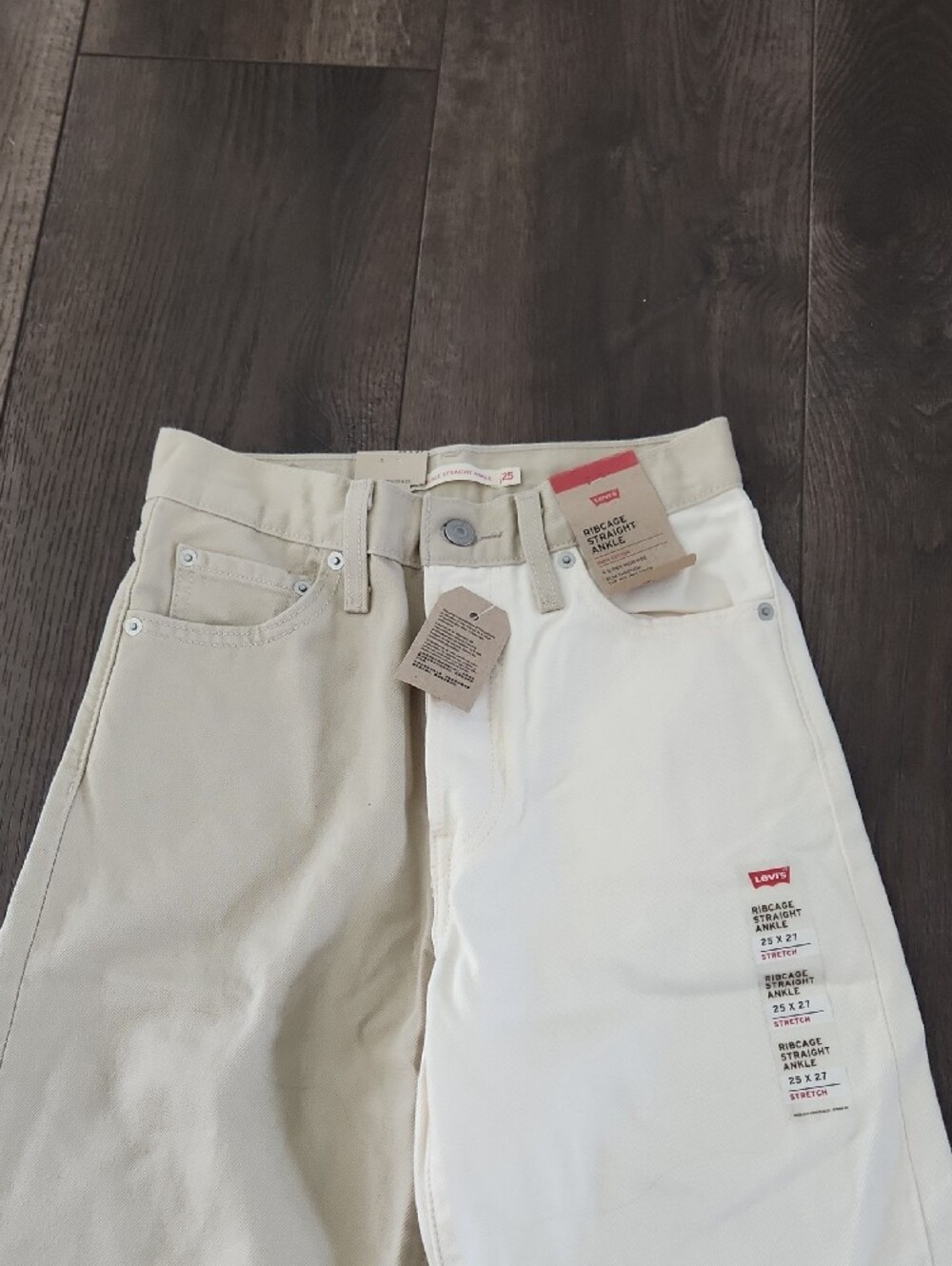 Levi's Cream Ribcage Straight Ankle Jeans NWT 25 - Picture 2 of 7